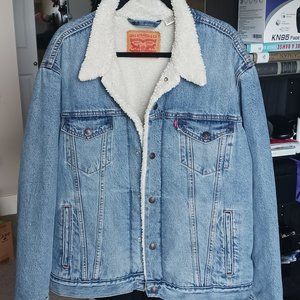 DISCOUNTED Levi's acid wash jeans jacket with fur lining XL fable sherpa trucker